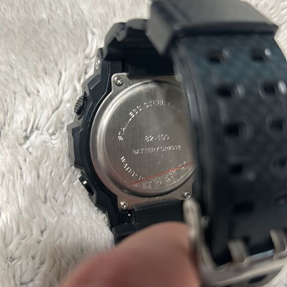 Watch - Picture 5 of 5